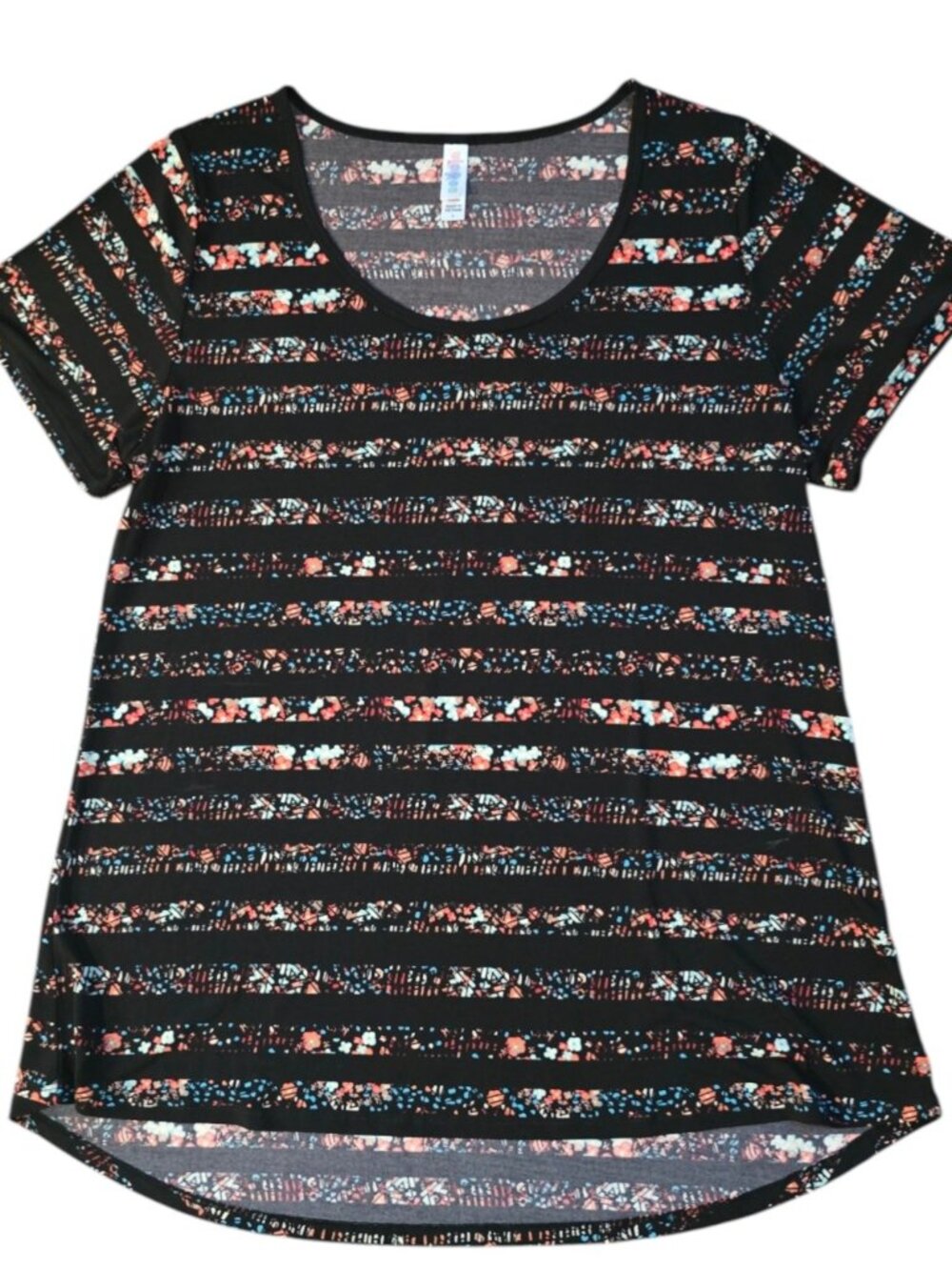 Lularoe Classic-T Short Sleeve Black Abstract Scoop Neck ~ Size Large NWOT
